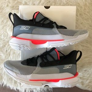 Under Armour Steph curry 7 size 8.5